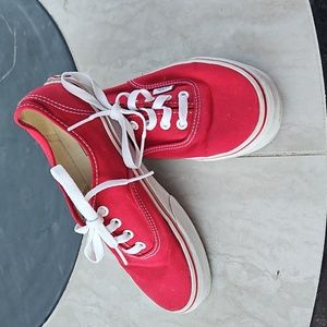 Cherry Red Classic Vans Men 6 / Women 7.5